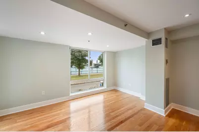75 Cambridge Prkwy #101, Cambridge, MA 02142 - Photo 29