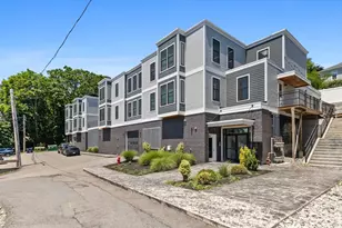 40 Westmoreland St, Boston, MA 02124 - Photo 23