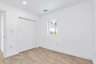 70 Marston St, Lawrence, MA 01841 - Photo 37