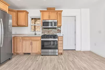 70 Marston Street, Lawrence, MA 01841 - Photo 17