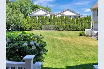 13 Green St #_, Newton, MA 02458 - Photo 21