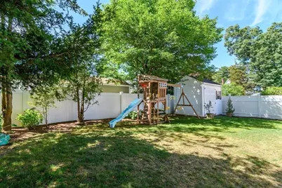58 Manor Ave, Wellesley, MA 02482 - Photo 23