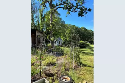 514 Mashamoquet Rd, Pomfret, CT 06259 - Photo 15