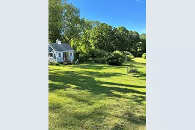 514 Mashamoquet Rd, Pomfret, CT 06259 - Photo 11