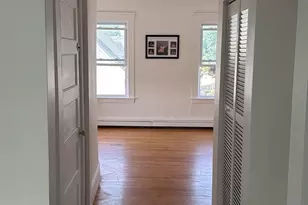9 Greenwood St, Worcester, MA 01607 - Photo 5