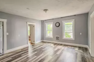 9 Greenwood St, Worcester, MA 01607 - Photo 7