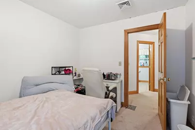 150 Ludlow St, Belchertown, MA 01007 - Photo 23