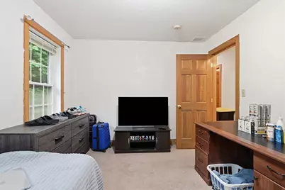 150 Ludlow St, Belchertown, MA 01007 - Photo 25