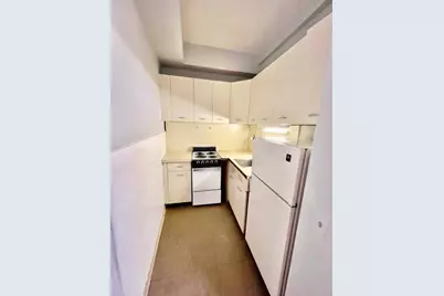 21 Beacon #7F, Boston, MA 02108 - Photo 5