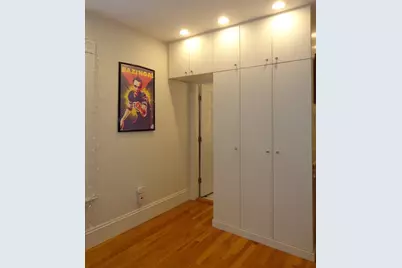 17 Centre St #2R, Cambridge, MA 02139 - Photo 11
