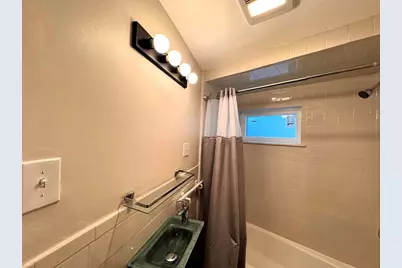 38 Hunting St #1, Cambridge, MA 02141 - Photo 9