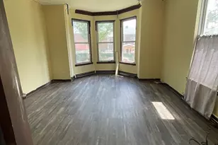 187 Chestnut St, Holyoke, MA 01040 - Photo 7