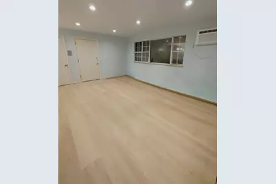 56 Jacqueline Rd #12, Waltham, MA 02452 - Photo 3
