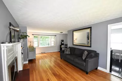 21 Strout Ave, Wilmington, MA 01887 - Photo 7