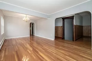 98 Winter St, Saugus, MA 01906 - Photo 5