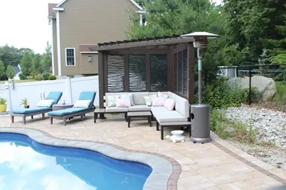 7 Tabor Rd, Uxbridge, MA 01569 - Photo 3