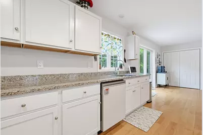 7 Tabor Rd, Uxbridge, MA 01569 - Photo 7