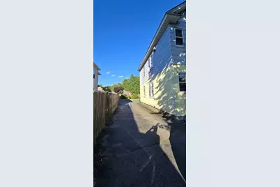 20 Rathburn St, Chicopee, MA 01020 - Photo 27