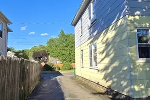 20 Rathburn St, Chicopee, MA 01020 - Photo 27