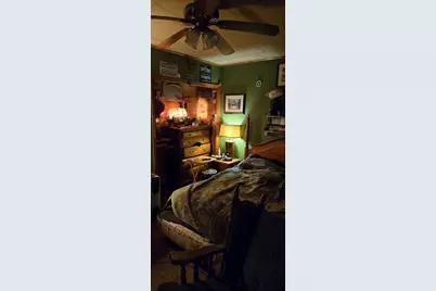 20 Rathburn St, Chicopee, MA 01020 - Photo 19
