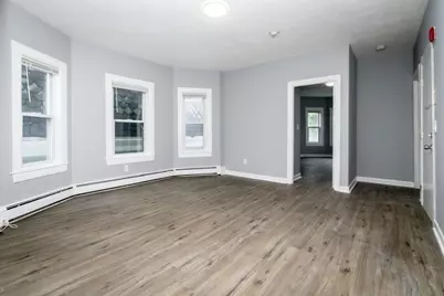 25 W Wyoming Ave #6, Melrose, MA 02176 - Photo 5