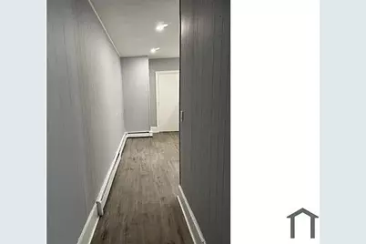 25 W Wyoming Ave #6, Melrose, MA 02176 - Photo 3