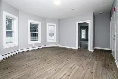 25 W Wyoming Ave #6, Melrose, MA 02176 - Photo 5