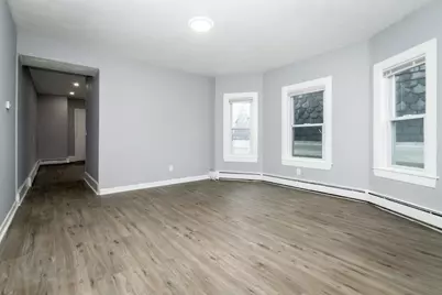 25 W Wyoming Ave #6, Melrose, MA 02176 - Photo 7