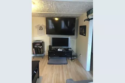 837.5 E 2nd St #1, Boston, MA 02127 - Photo 3