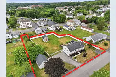 12 Lawrence St, Milford, MA 01757 - Photo 3