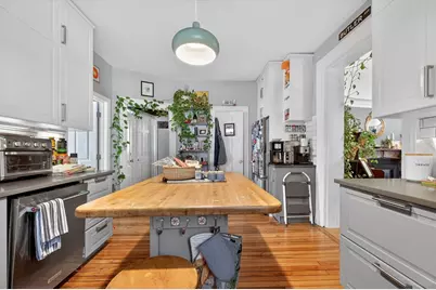 17 Dent St #1, Boston, MA 02132 - Photo 9