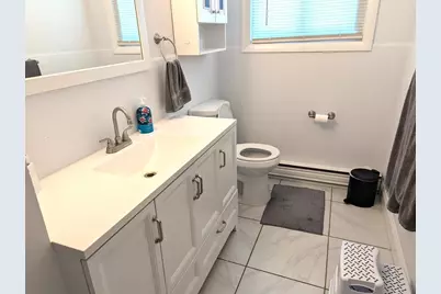 86 Edwards St, Fitchburg, MA 01420 - Photo 11