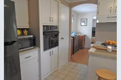 191 Pineviewter #191, Wareham, MA 02576 - Photo 13