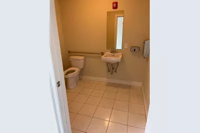 1 Church St #104, Wilmington, MA 01887 - Photo 5