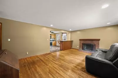 339 Auburn St, Bridgewater, MA 02324 - Photo 13