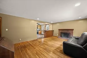 339 Auburn St, Bridgewater, MA 02324 - Photo 13