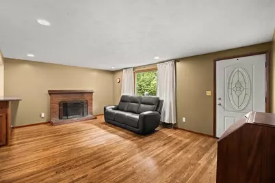 339 Auburn St, Bridgewater, MA 02324 - Photo 11