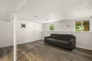 339 Auburn St, Bridgewater, MA 02324 - Photo 21