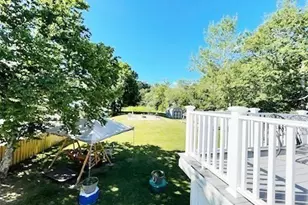 45 Pike St, Salisbury, MA 01952 - Photo 15