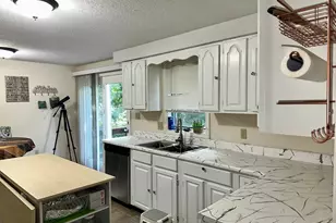 192 W Main St, Northborough, MA 01532 - Photo 11