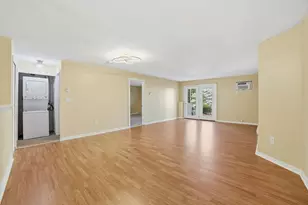 11 Gibbs St, Worcester, MA 01607 - Photo 7