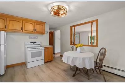 1534 Donohue Rd, Chicopee, MA 01020 - Photo 5