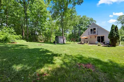 47 Horseshoe Cir, Ware, MA 01082 - Photo 11