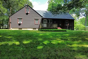 26 Oak Hill Rd, Greenfield, MA 01301 - Photo 7