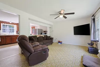 6 Woodland Dr, Wales, MA 01081 - Photo 7