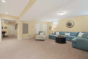 10 Weston Ave, Foxboro, MA 02035 - Photo 35