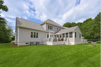 10 Weston Ave, Foxboro, MA 02035 - Photo 37
