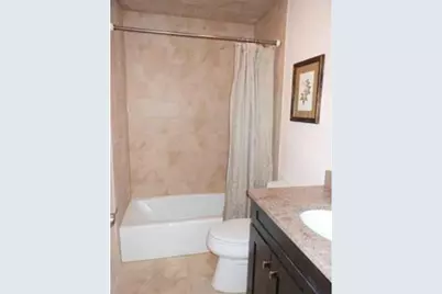 3 Oakley Rd #3, Watertown, MA 02472 - Photo 7