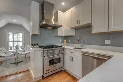 18 Sacramento Pl #2, Cambridge, MA 02138 - Photo 5