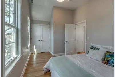 18 Sacramento Pl #2, Cambridge, MA 02138 - Photo 7